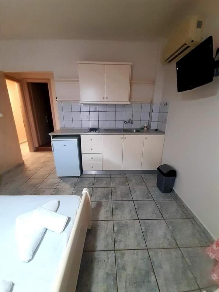 Nefelis Rooms Неи-Пори Номер фото